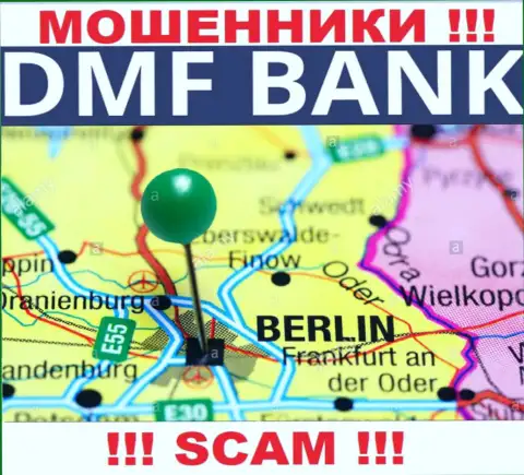 На официальном портале ДМФ-Банк Ком сплошная липа - честной информации о их юрисдикции нет